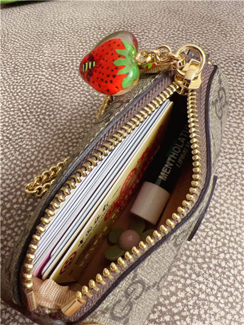 Gucci Coin purse with Double G strawberry 726253 High