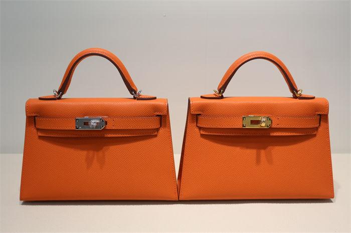 Hermes Kelly Mini II Bag Epsom Leather WAX Silver/Gold Metal Orange High