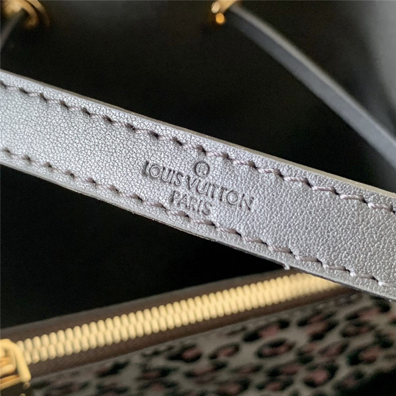 Louis Vuitton NÉONOÉ MM M45821 Black High