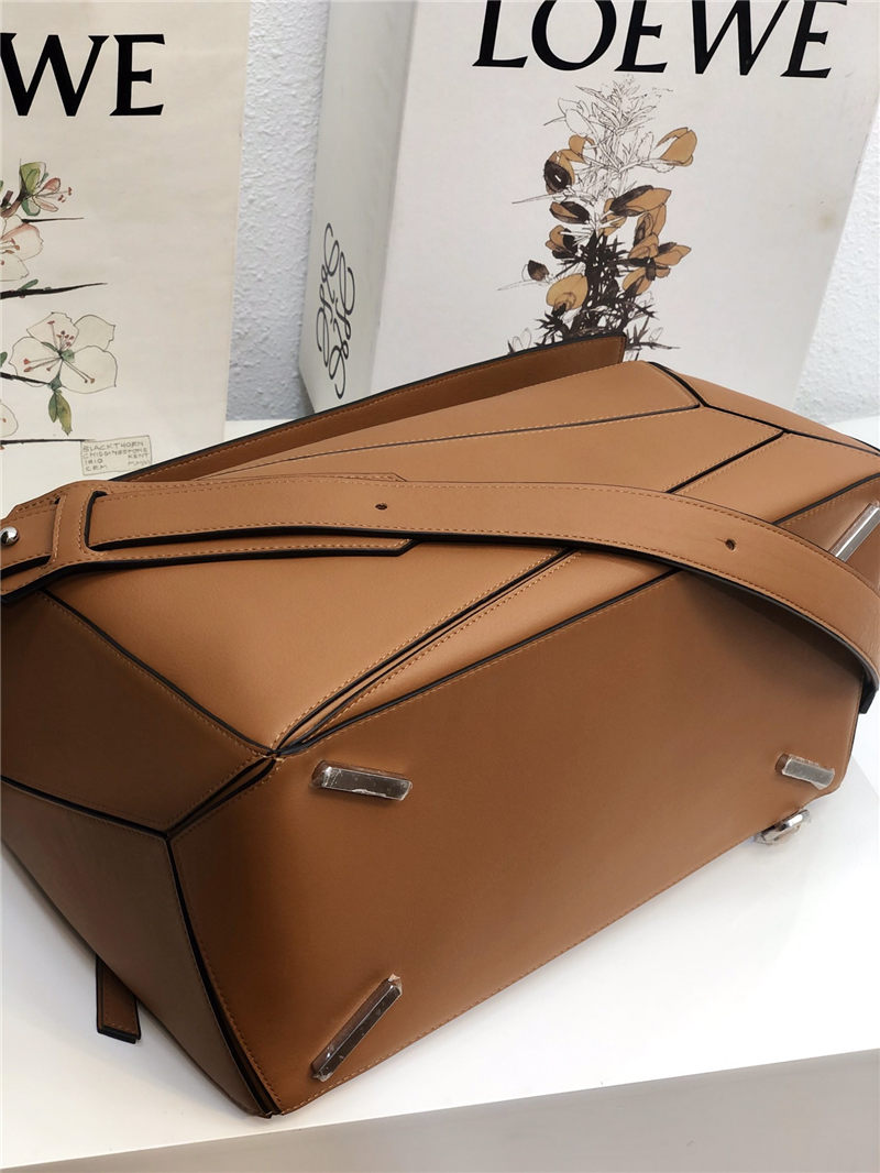 Large Puzzle bag in classic calfskin Tan High