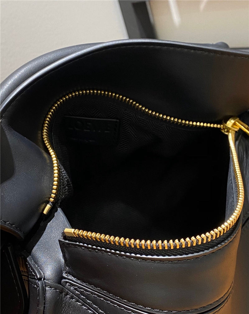 Small Puzzle bag in satin calfskin Black High