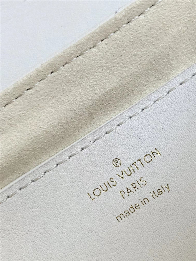 Louis Vuitton New Wave Multi-Pochette Snow High