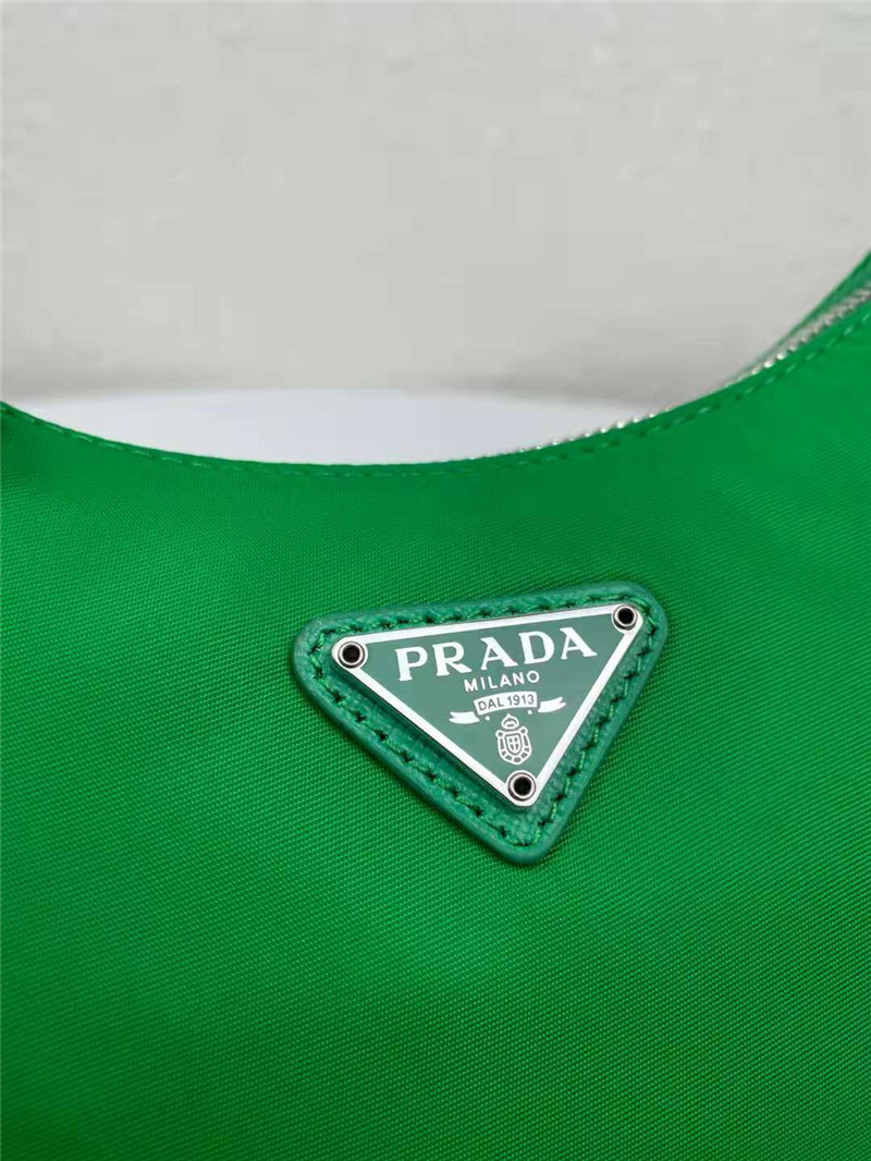 Prada Re-Edition 2005 nylon shoulder bag Green High