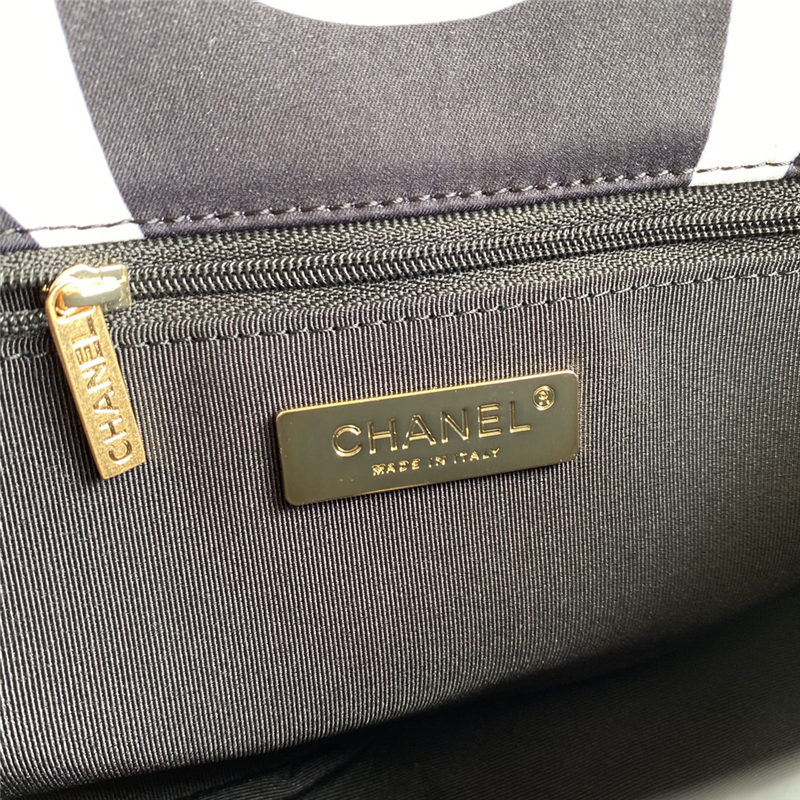 Chanel 19 Flap Bag High