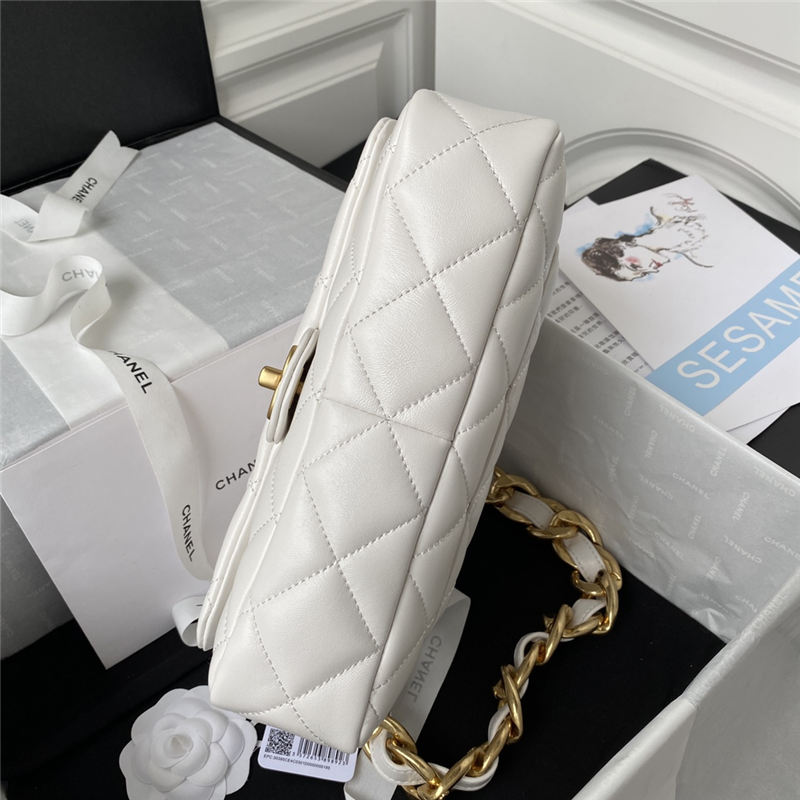 LARGE FLAP BAG AS3215 Lambskin & Gold-Tone Metal White A