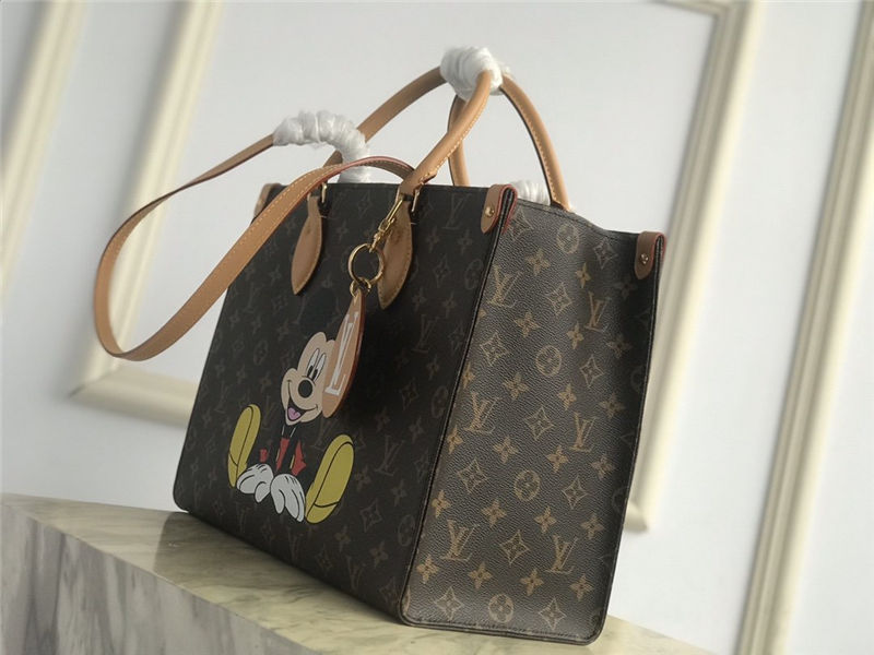 Louis Vuitton ONTHEGO MM Monogram High