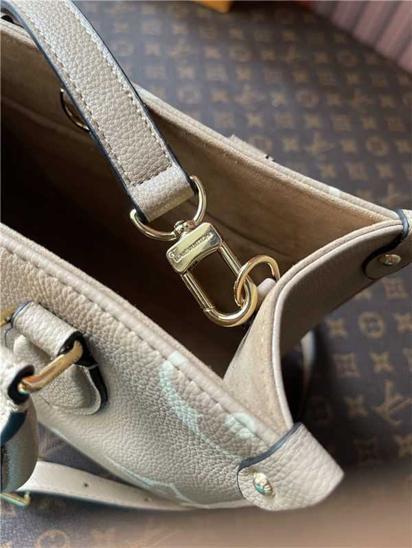 Louis Vuitton ONTHEGO PM Greige M45654 Mid