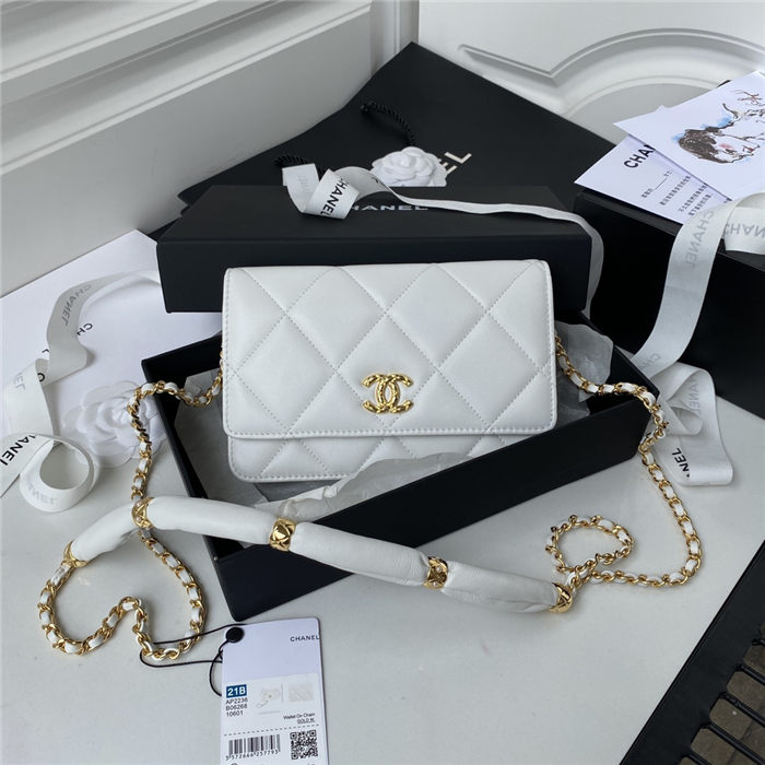 Chanel WALLET ON CHAIN Shiny Lambskin & Gold-Tone Metal White A