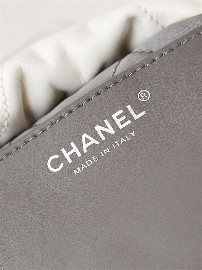 Chanel 22 MINI HANDBAG Patent Gradient Calfskin & Lacquered Metal Silver-White AS3980 High