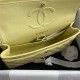 Medium CLASSIC HANDBAG Lambskin Yellow Gold Metal A