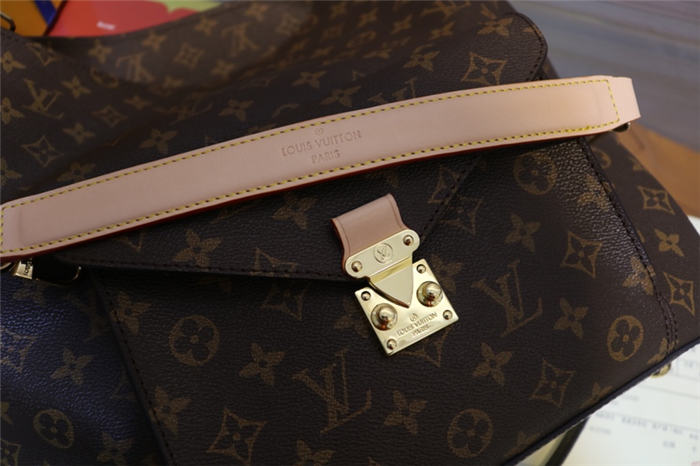 Louis Vuitton Metis Bag Monogram Canvas M40781