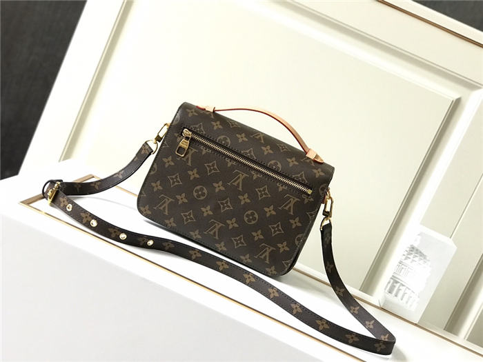 Louis Vuitton Pochette Metis Bag Monogram Canvas M40780