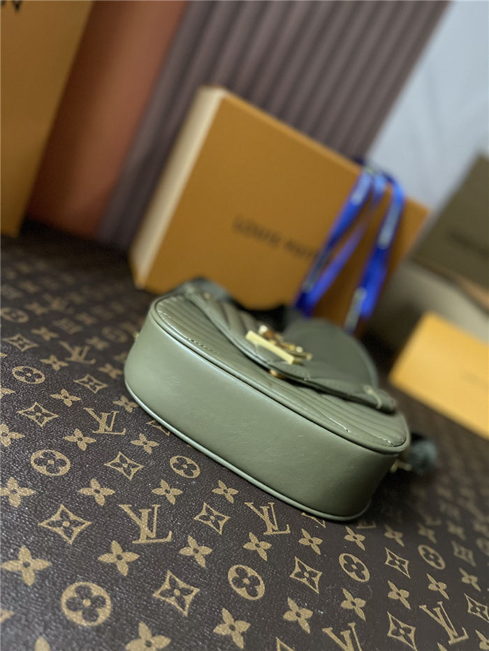 Louis Vuitton New Wave Multi-Pochette Mid