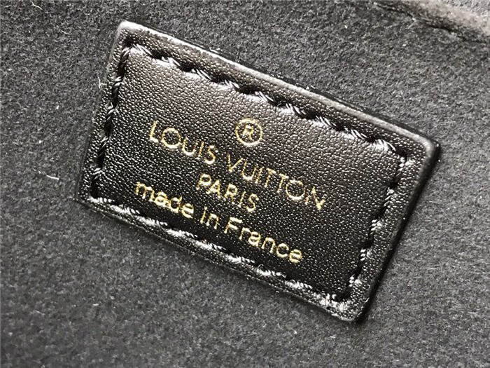 Louis Vuitton Pochette Métis Bag Reverse Monogram