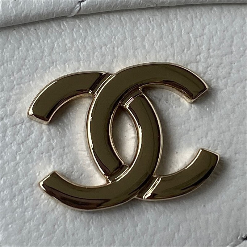 Chanel BELT BAG Lambskin Gold-tone Metal AP2305 White High