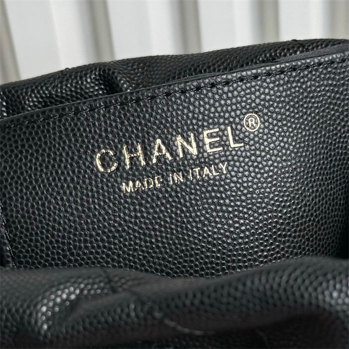 Chanel 22 MINI HANDBAG Shiny Grained Calfskin, Enamel & Gold-Tone Metal Black AS3980 High