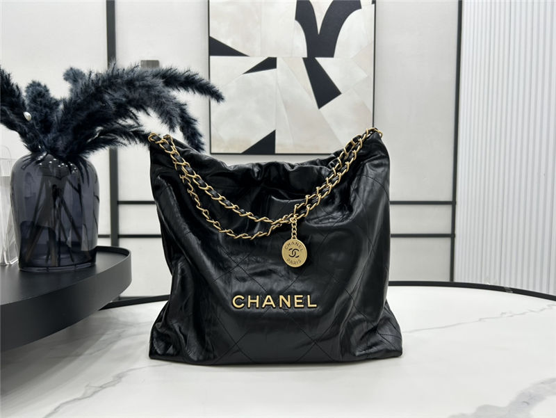 Chanel 22 MEDIUM HANDBAG Crumpled Calfskin & Gold-Tone Metal AS3261 Black High