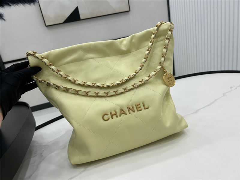 Chanel 22 SMALL HANDBAG Shiny Calfskin & Gold-Tone Metal AS3260 Yellow-Lt High