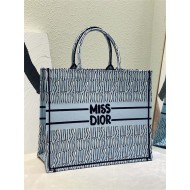 LARGE Dior BOOK TOTE Miss Dior Allover Embroidery Blue High