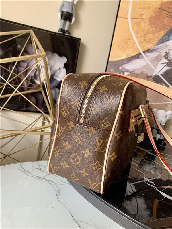 Louis Vuitton CITE GM Shoulder Bag Monogram M51181 High