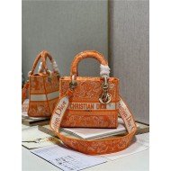 MEDIUM LADY D-LITE BAG Toile de Jouy Reverse Embroidery Orange High