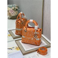 MEDIUM LADY D-LITE BAG Toile de Jouy Reverse Embroidery Orange High