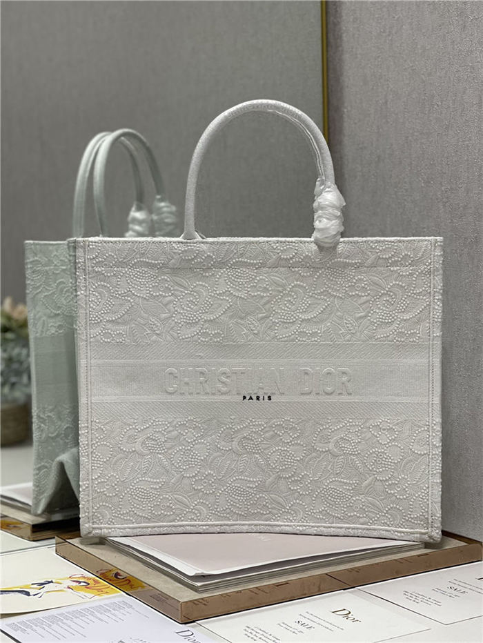 LARGE Dior BOOK TOTE Embroidery with Macramé Effect High