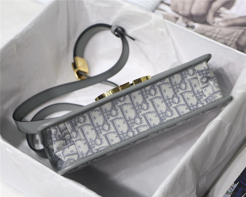 30 MONTAIGNE BAG Dior Oblique Jacquard Grey High