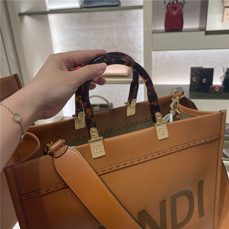 MEDIUM Fendi SUNSHINE Leather Shopper Caramel High