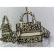 MEDIUM LADY D-LITE BAG Mizza Embroidery Beige High