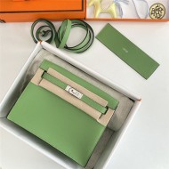 Hermes Kelly Danse 22cm Evercolor WAX Vert Criquet Silver Metal High