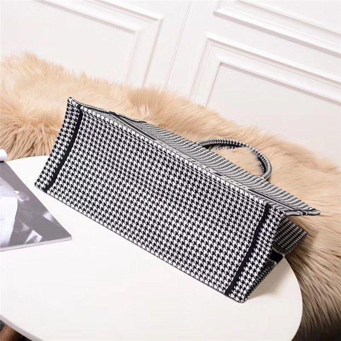 LARGE Dior BOOK TOTE Houndstooth Embroidery Black and White High