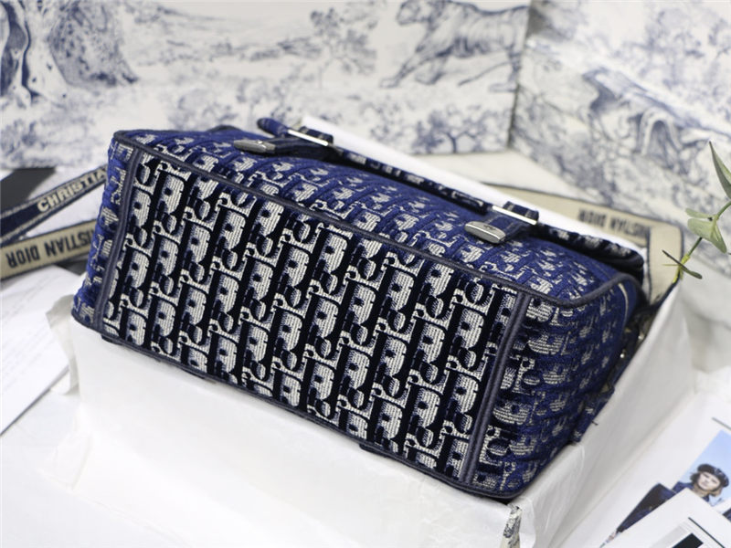 MEDIUM DiorCAMP BAG Dior Oblique Embroidery Velvet Blue High