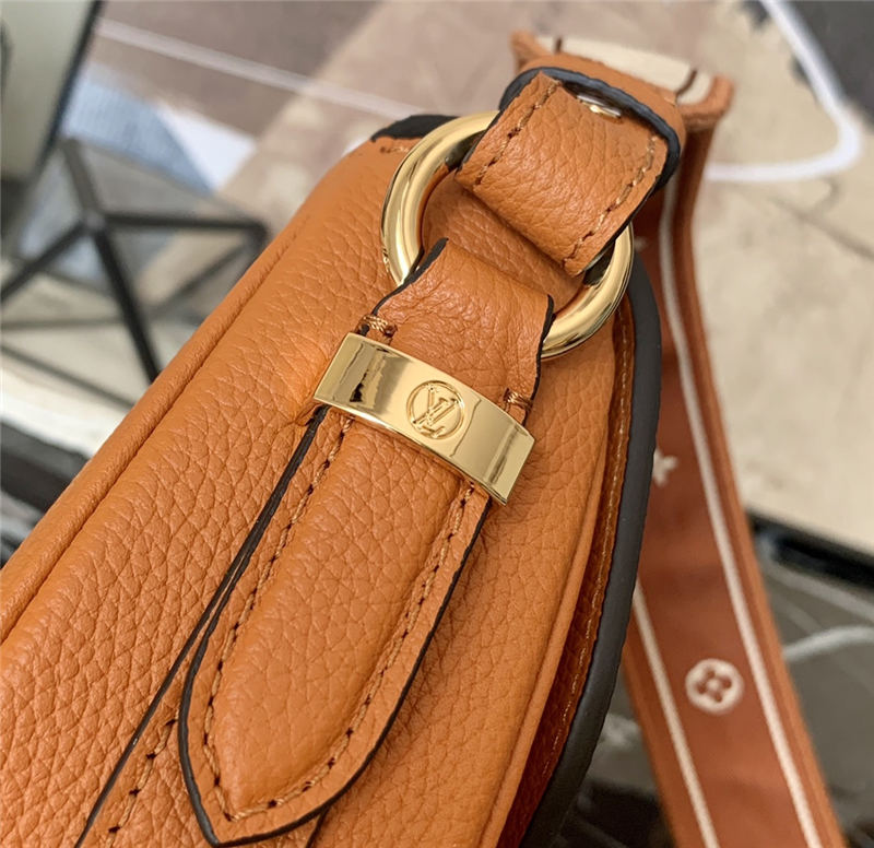 LV PONT 9 SOFT PM Bag Grained calfskin Sienne Doree M58729 High