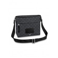 Louis Vuitton Besace Zippée Black M45216 High