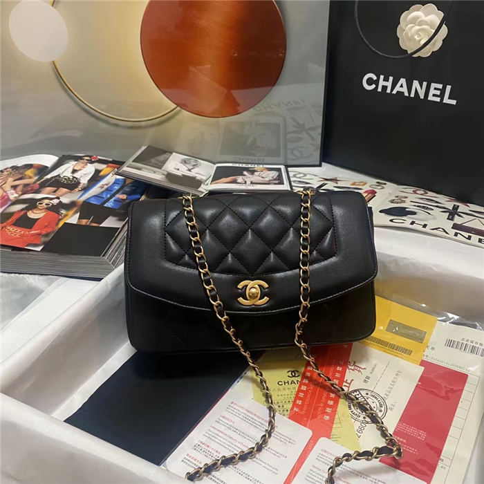 Chanel FLAP BAG 87062 Lambskin Gold-Tone Metal Black A