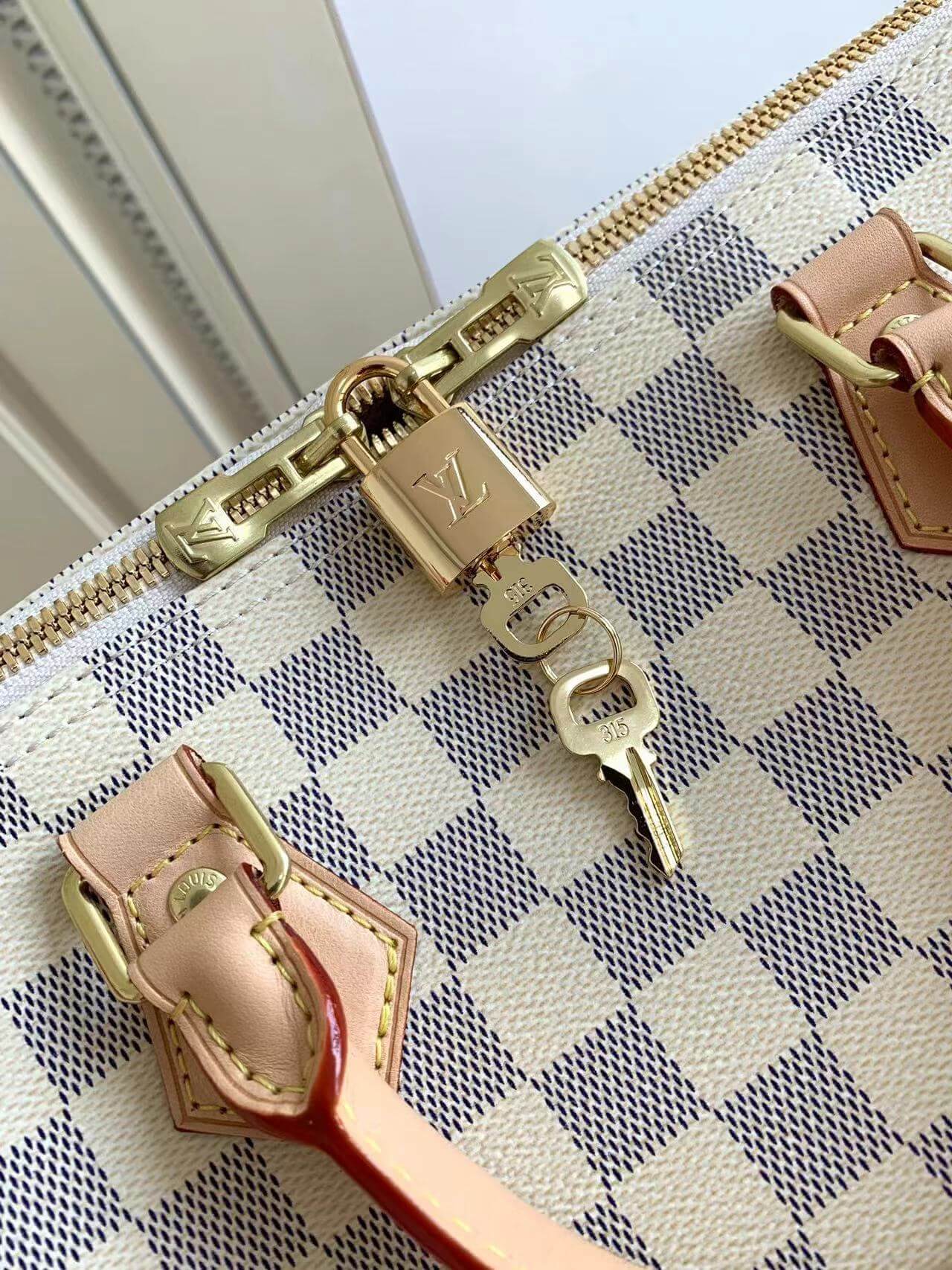 Louis Vuitton Speedy Bandoulière 35 Bag Damier Azur High