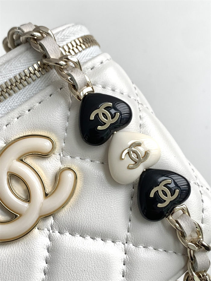 Chanel clutch with Chain AP3230 Lambskin Gold Metal Enamel A