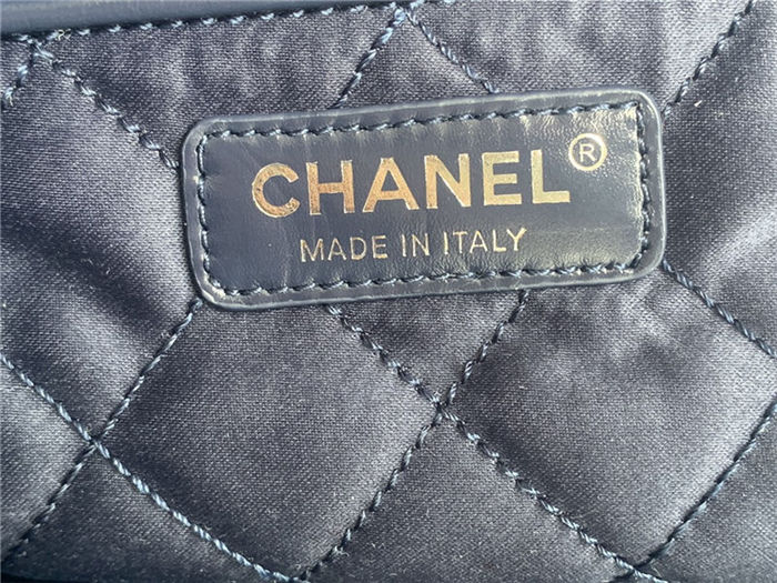 Chanel 22 MEDIUM HANDBAG Denim & Silver-Tone Metal AS3261 High