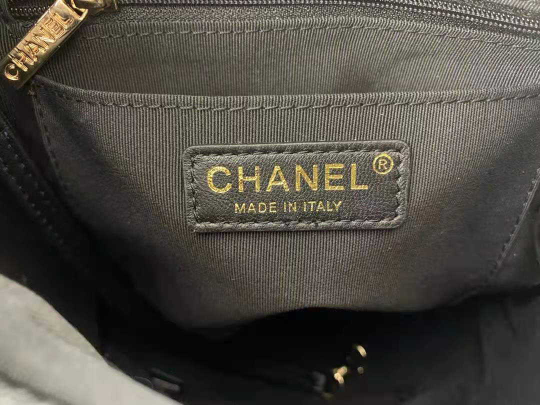 Chanel Large Backpack Chevrons Pattern Lambskin 91122 Gold-Metal Black High