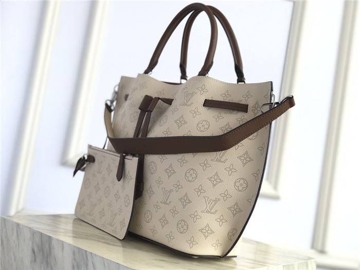 Louis Vuitton Girolata Bag Mahina Leather Cream High