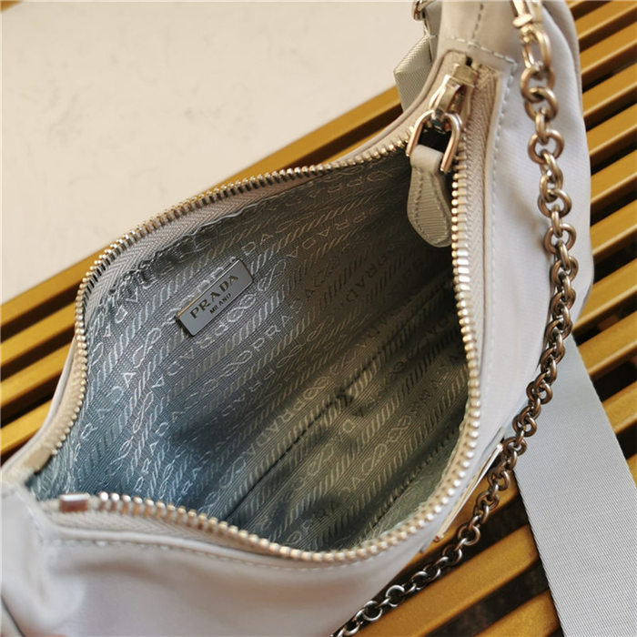 Prada Re-Edition 2005 nylon shoulder bag Grey High