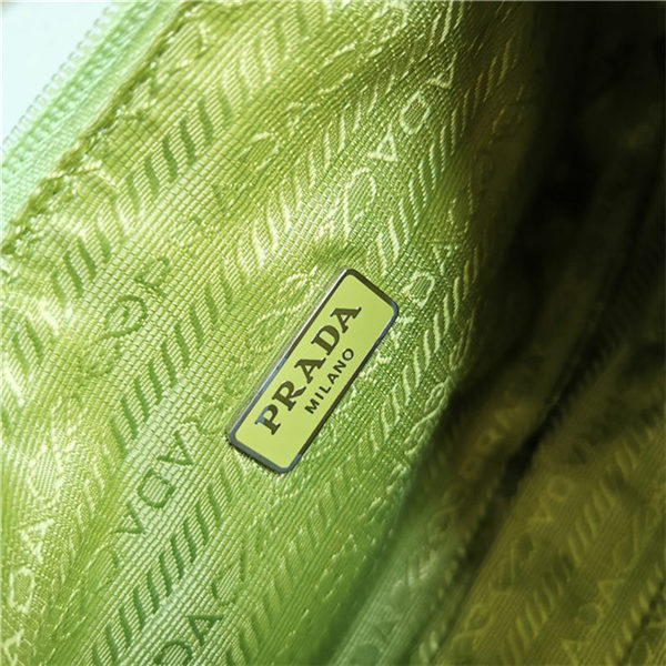 Prada Re-Nylon Re-Edition 2000 mini-bag Green High