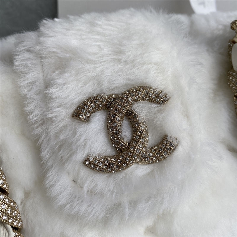 Chanel Bucket Bag Shearling AS2257 White High