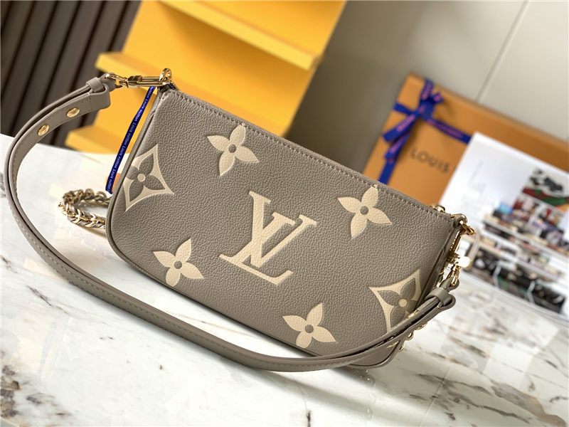 Louis Vuitton MULTI POCHETTE ACCESSOIRES Embossed supple grained cowhide leather M45777 High