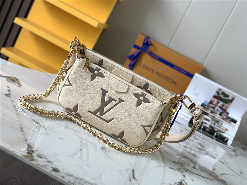 Louis Vuitton MULTI POCHETTE ACCESSOIRES Embossed supple grained cowhide leather M45777 High