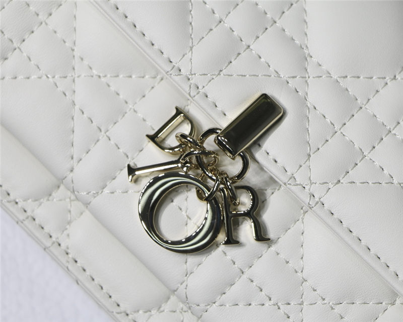 LADY Dior CHAIN POUCH Cannage Lambskin White High