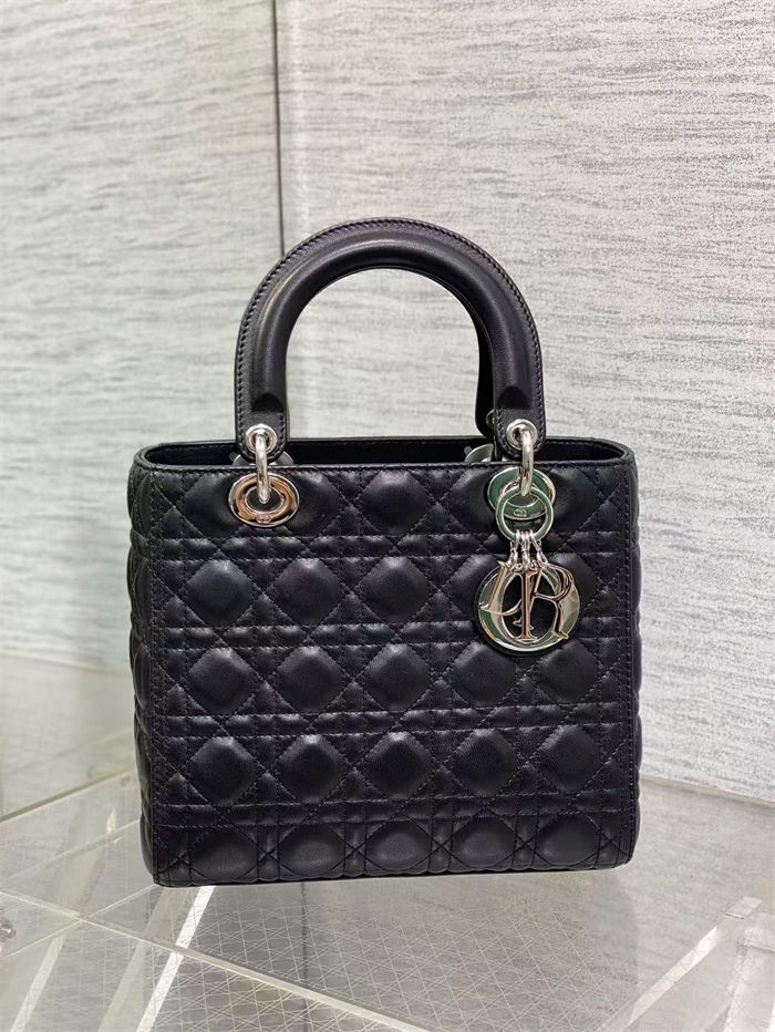 MEDIUM LADY Dior BAG Cannage Lambskin Black-Silver High 