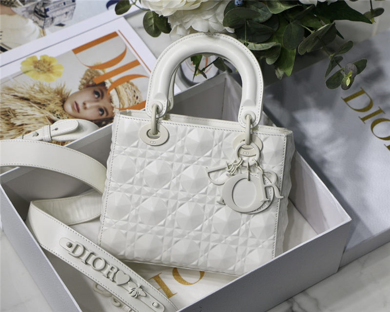 SMALL LADY Dior Cannage Calfskin with Diamond Motif White High