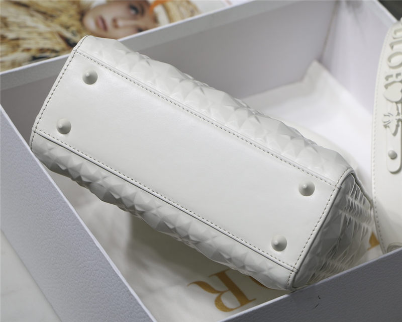 SMALL LADY Dior Cannage Calfskin with Diamond Motif White High